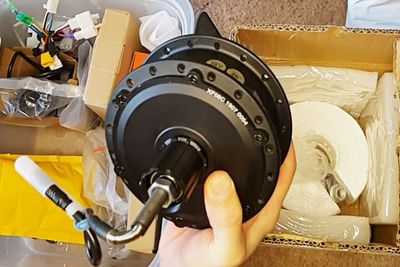 Обзор доставленных компонентов электровелосипеда